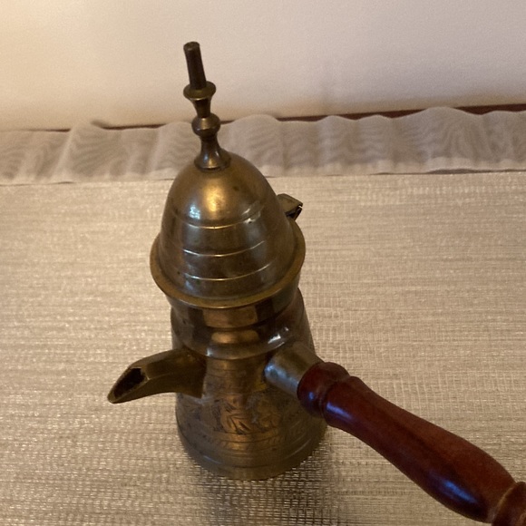 Vintage Brass Arabic Turkish Dallas Coffee Pot Decor - Picture 2 of 7